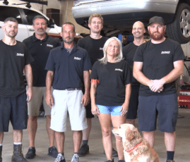 Derham's Alignment Auto Repair Team